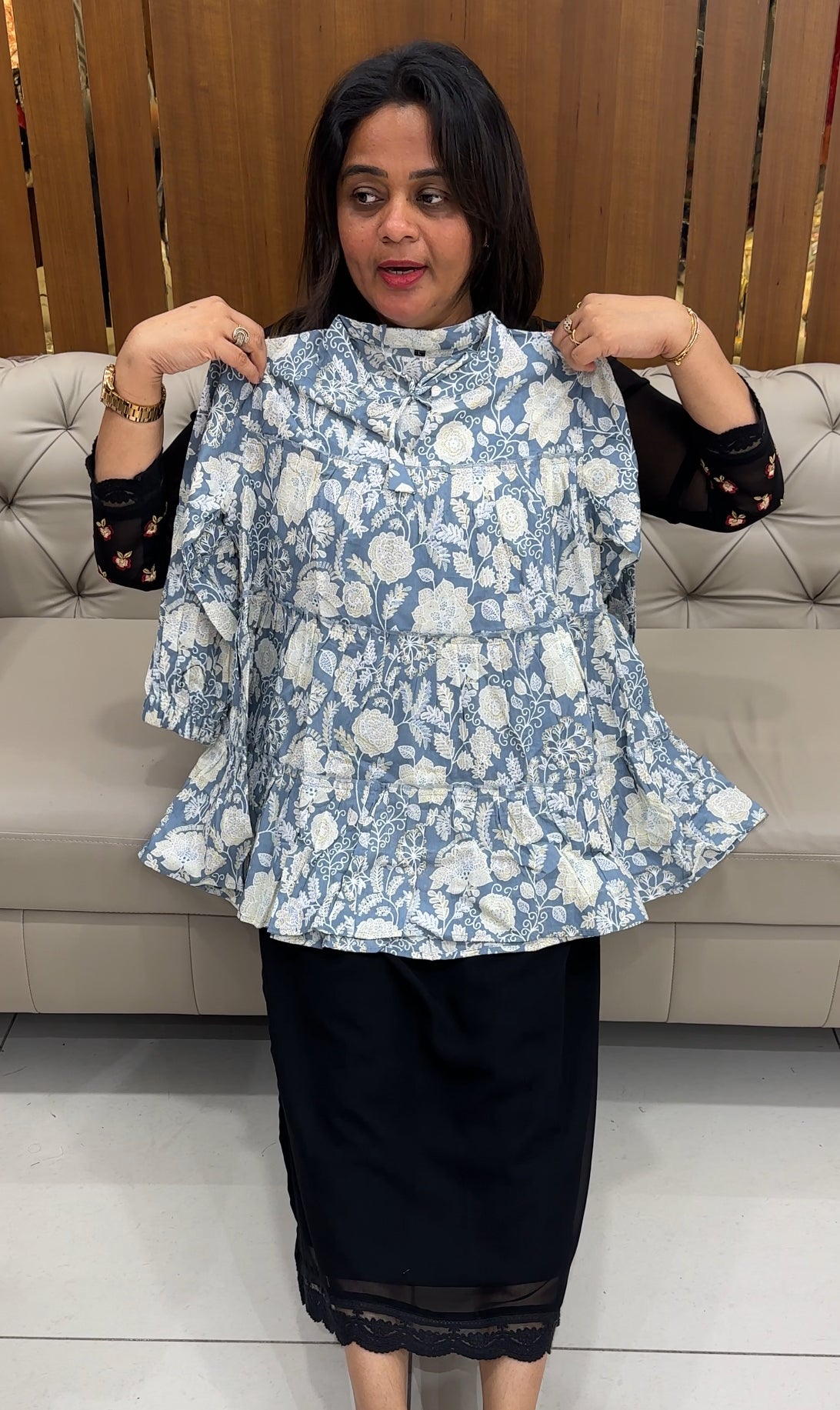 PRINTED SHORT TOPS - IHA 26027