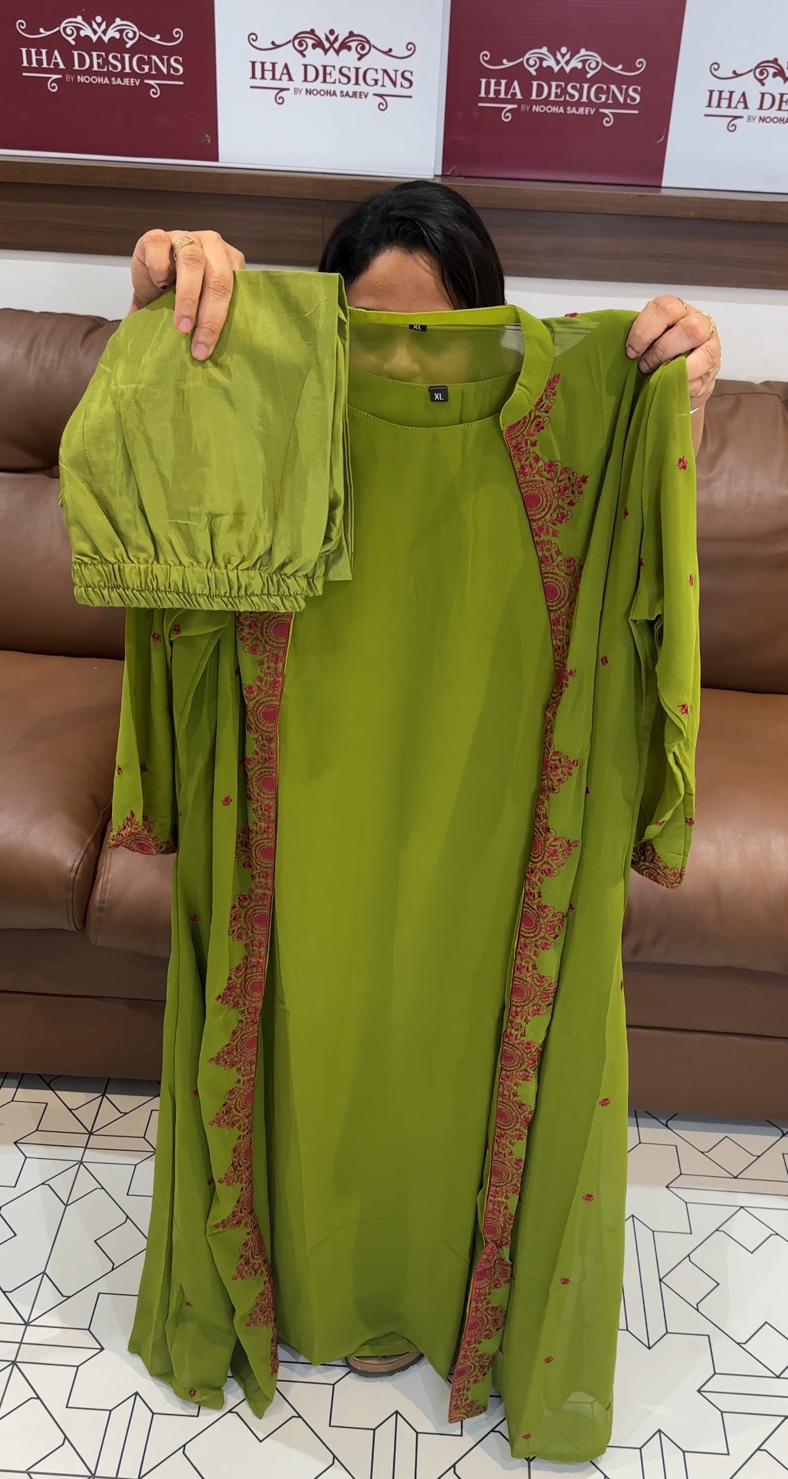 GEORGETTE TOP ,JACKET AND BOTTOM - IHA 26218
