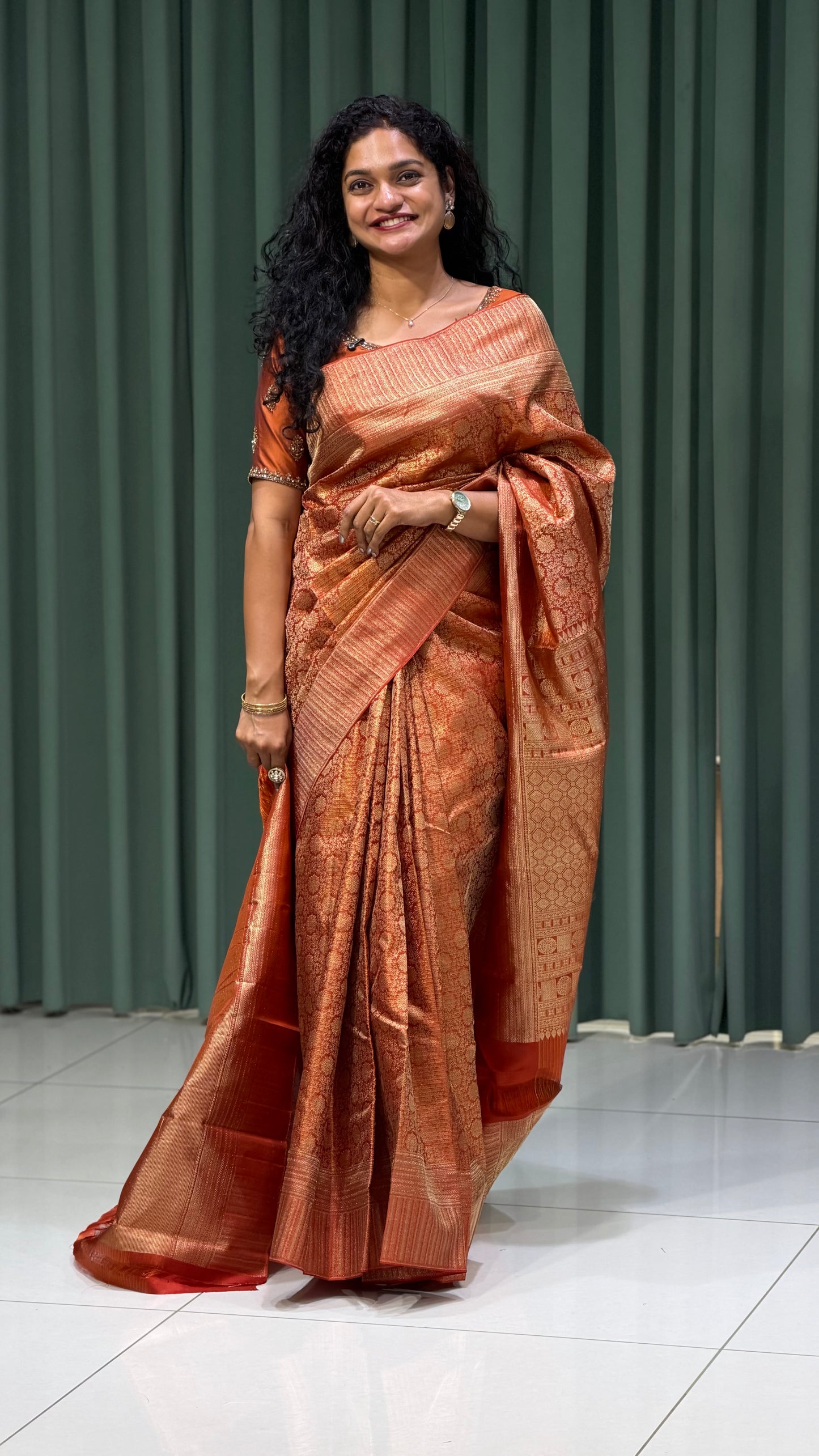 TISSUE KANCHIPURAM SILK SAREES - IHA 31195