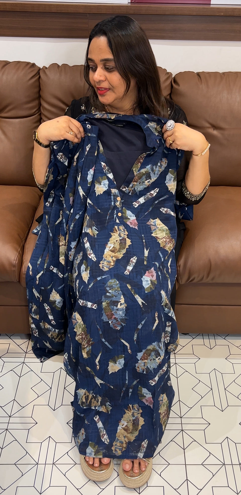 PRINTED TOP AND BOTTOM - IHA 22815