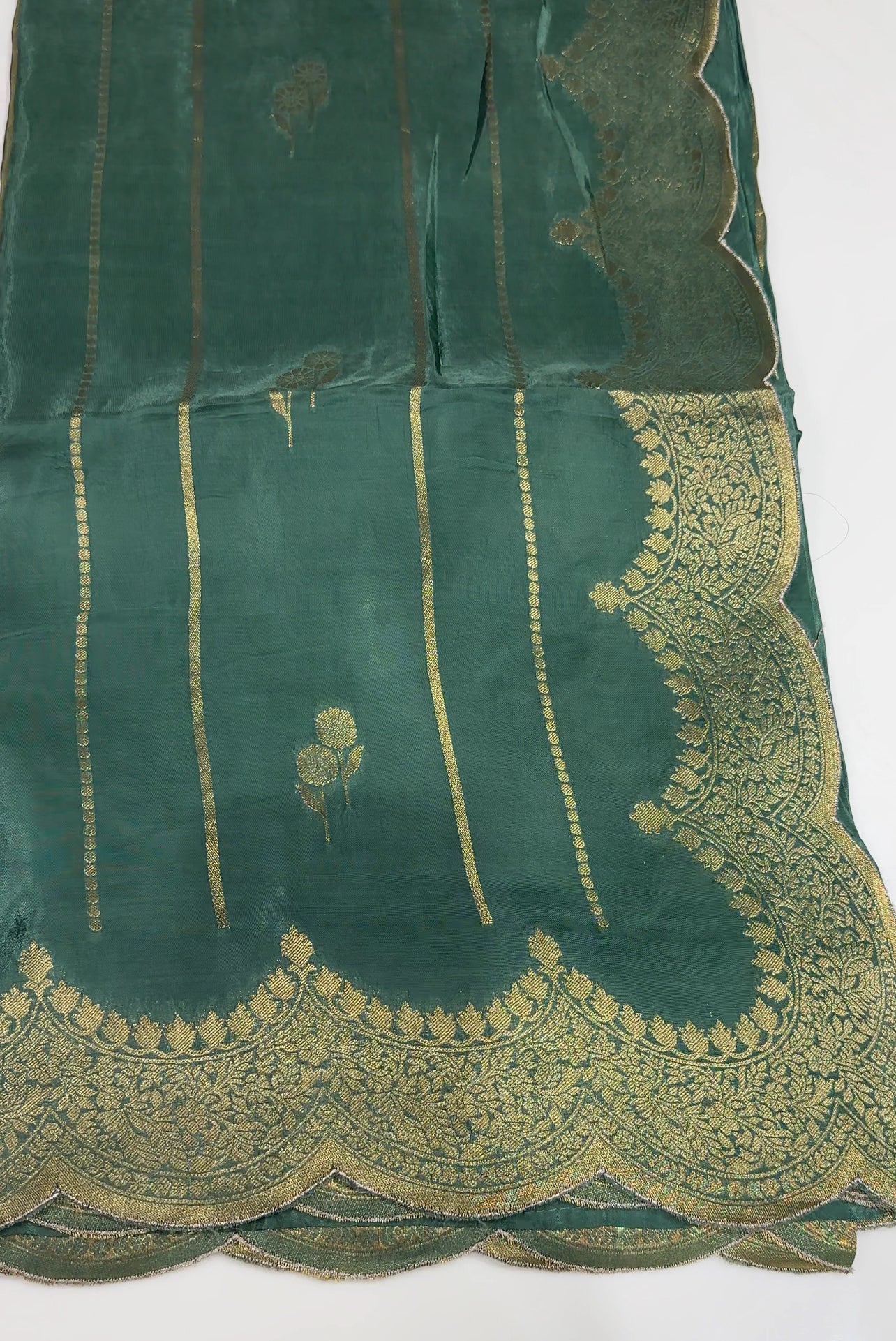 SILK BANARASI SAREES - IHA 27902