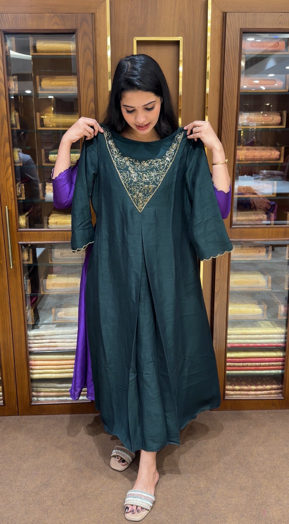 IHA'S IN-HOUSE A-LINE TOPS - IHA 25131