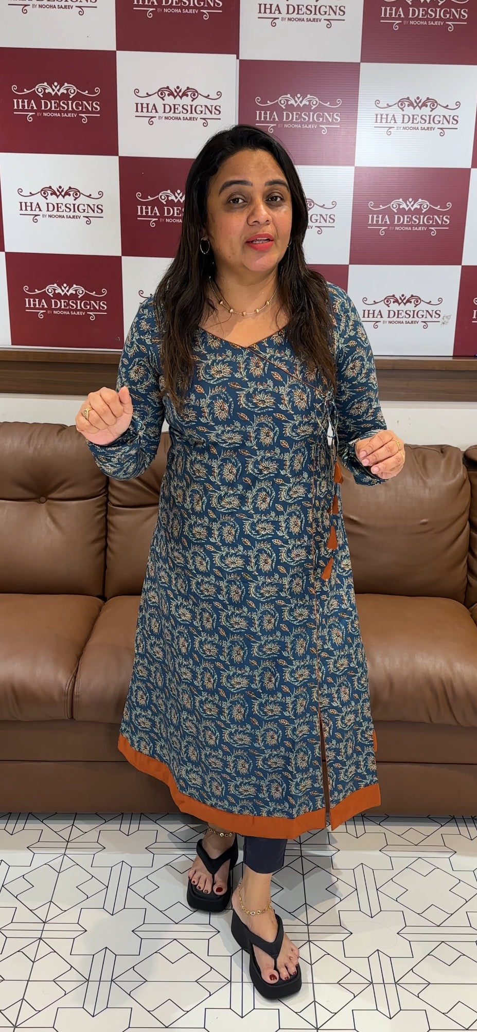 IHA'S IN-HOUSE AJRAKH PRINTED TOPS IHA 27871 – Iha Designs