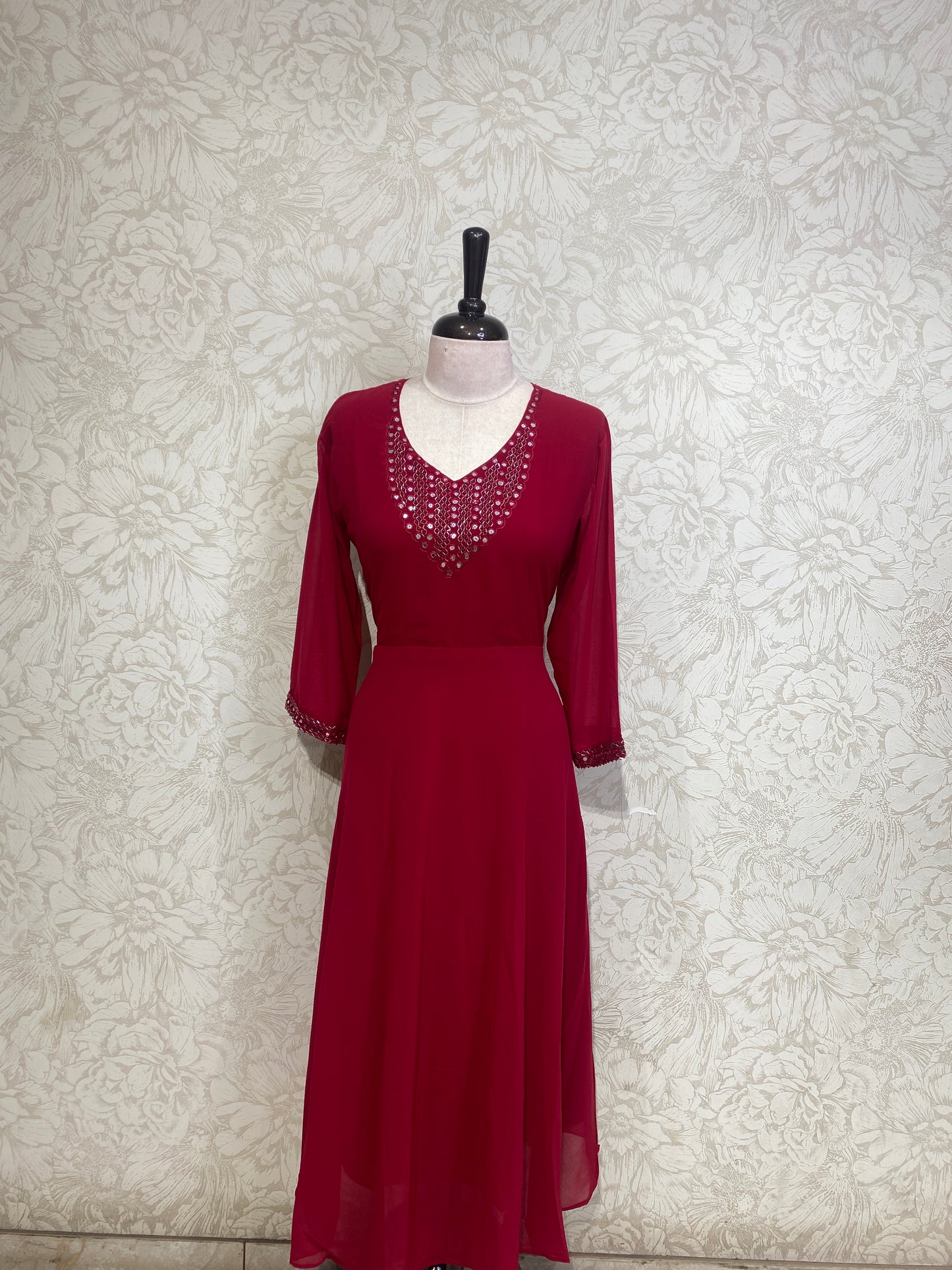 OFFER SALES TOPS COLLECTIONS - IHA 27023