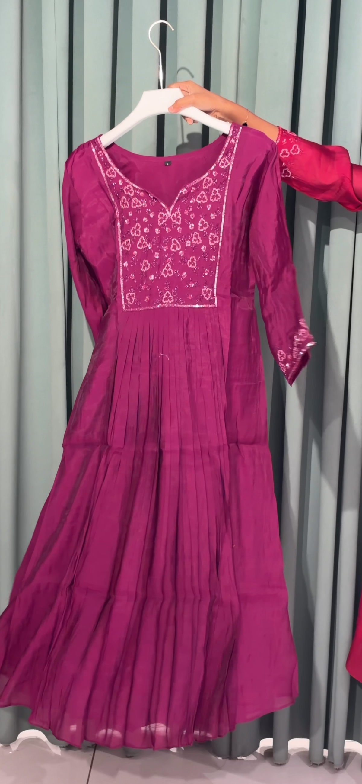 MUL CHANDERI TOP, BOTTOM AND DUPATTA - IHA 35914