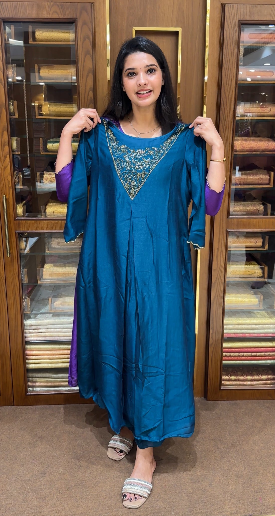 IHA'S IN-HOUSE A-LINE TOPS - IHA 25131