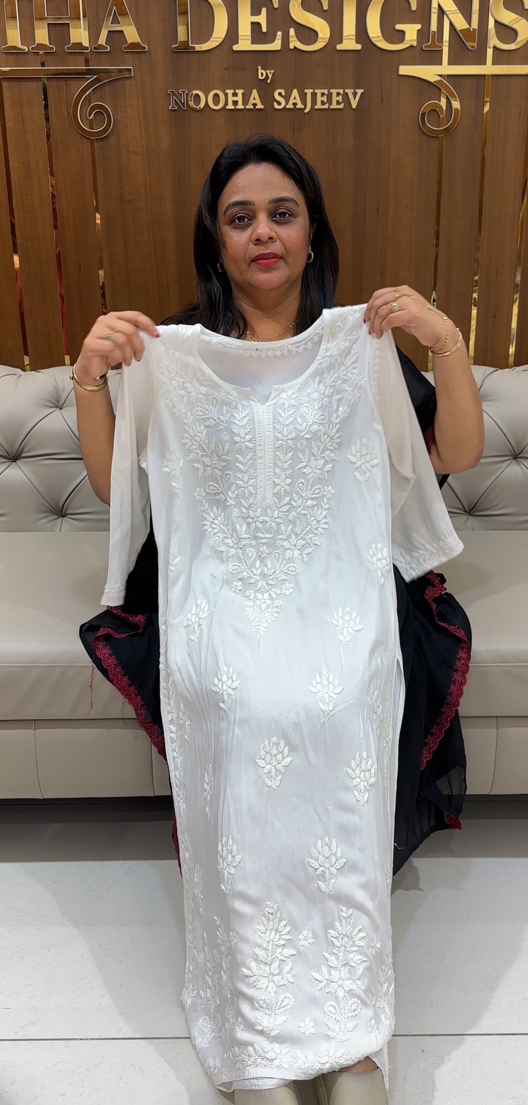 LUCKNOWI CHIKANKARI TOPS - IHA 24882