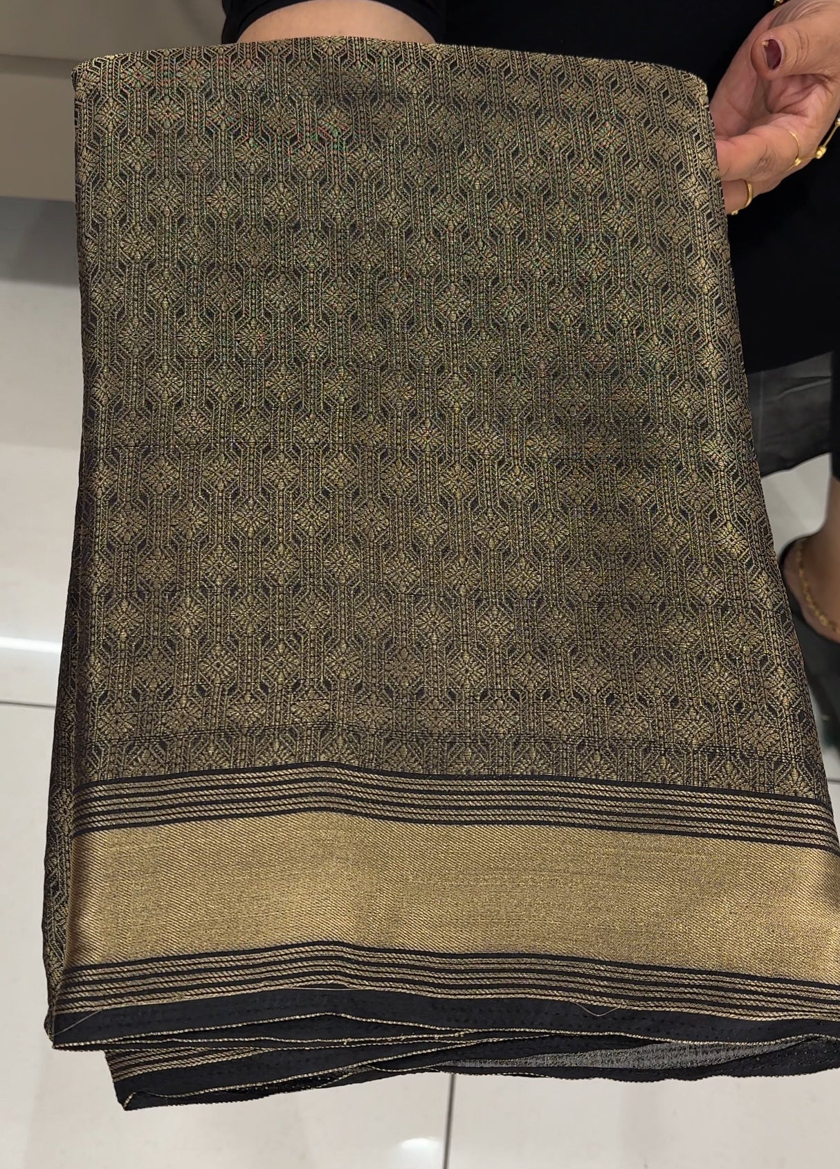 SEMI BANARASI SAREES - IHA 25857