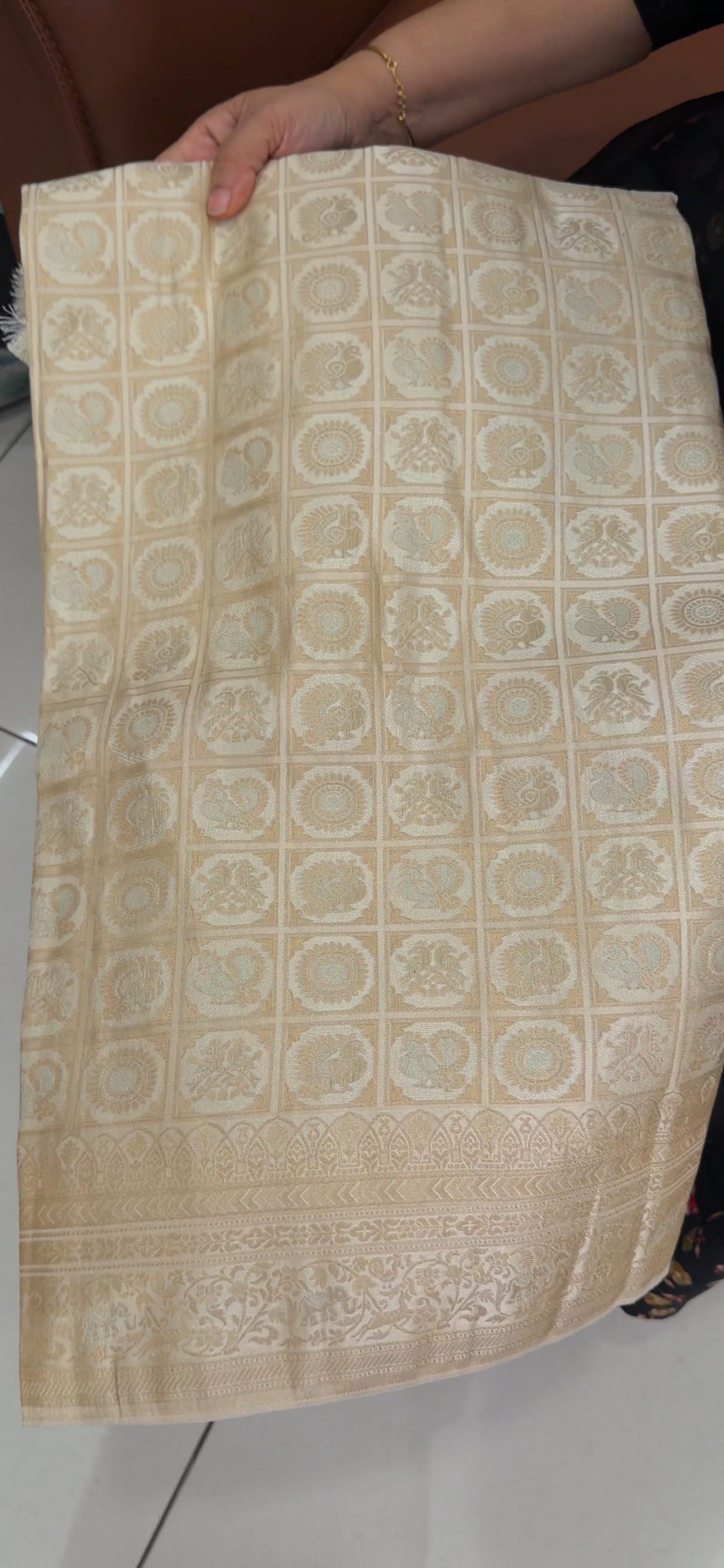 SEMI BANARAIS SAREES - IHA 34101
