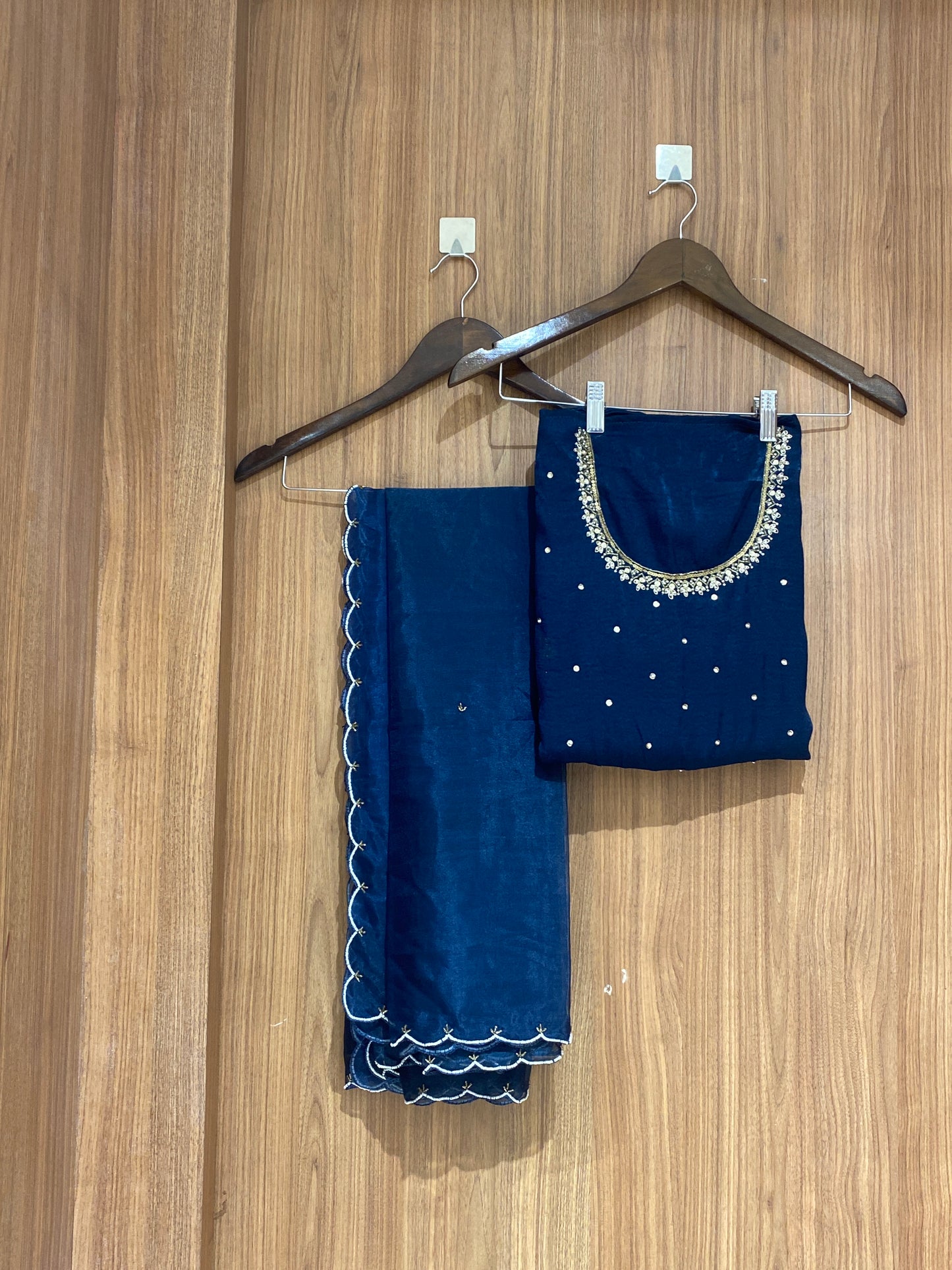 OFFER SALES UNSTITCHED SALWAR - IHA 27028