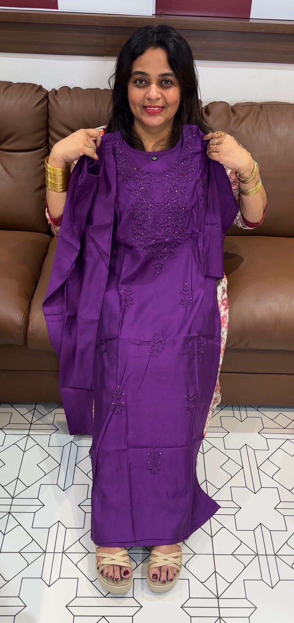 LUCKNOWI CHIKAMKARI TOP AND BOTTOM - IHA 26146