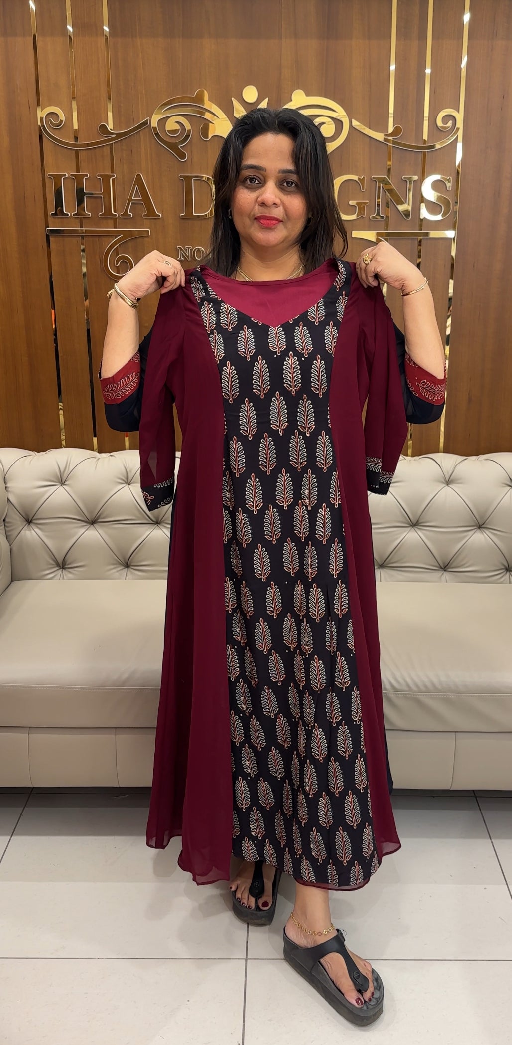 IHA'S IN-HOUSE DESIGNER ALINE TOPS - IHA 25677