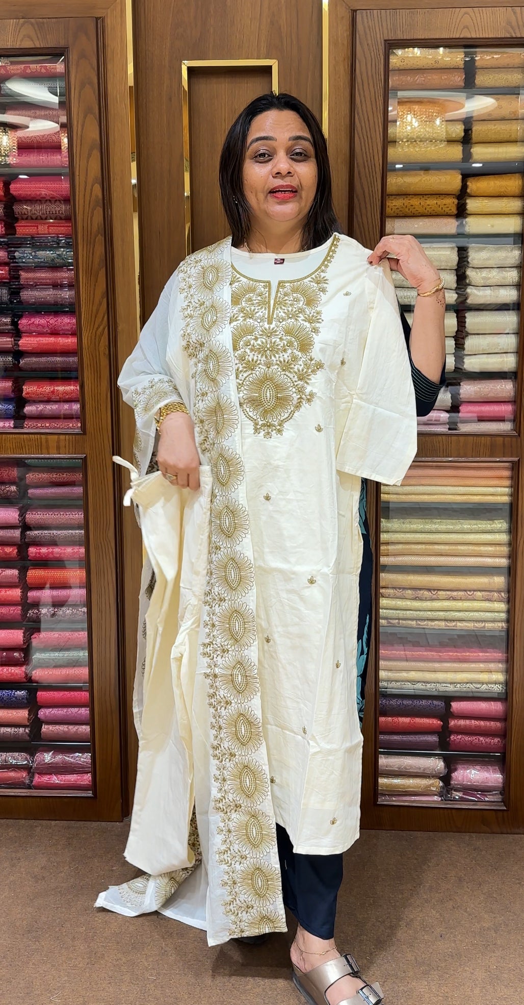 COTTON TOP, BOTTOM AND DUPATTA - IHA 22165