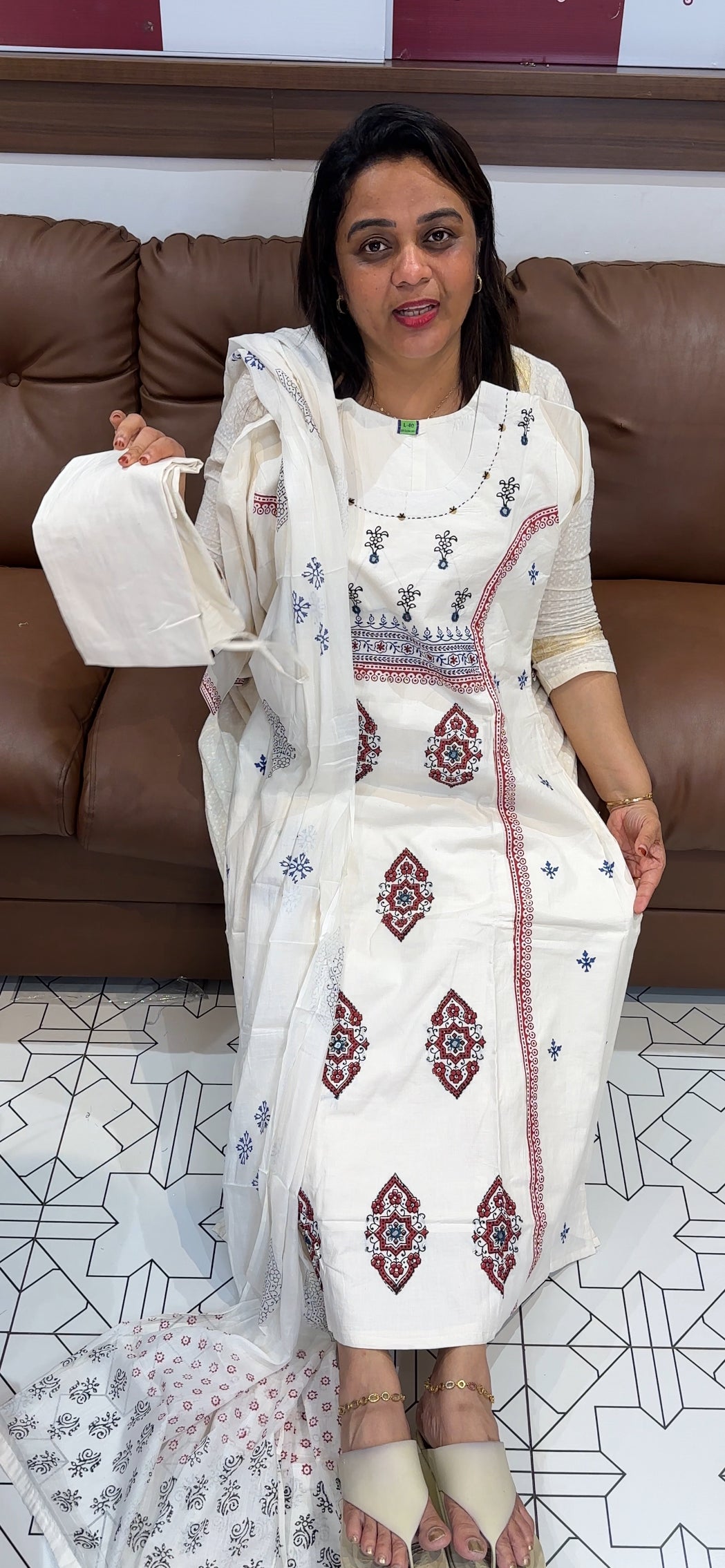 MUL COTTON TOP ,BOTTOM AND DUPATTA - IHA 24699