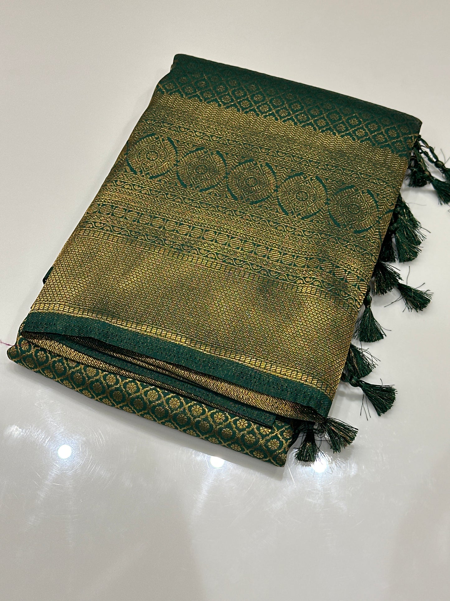 OFFER SALES SAREES - IHA 27182