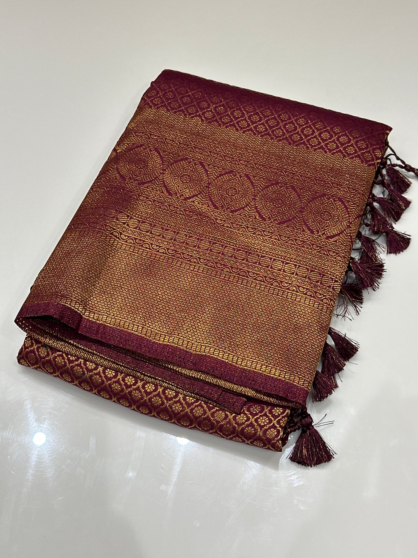 OFFER SALES SAREES - IHA 27182