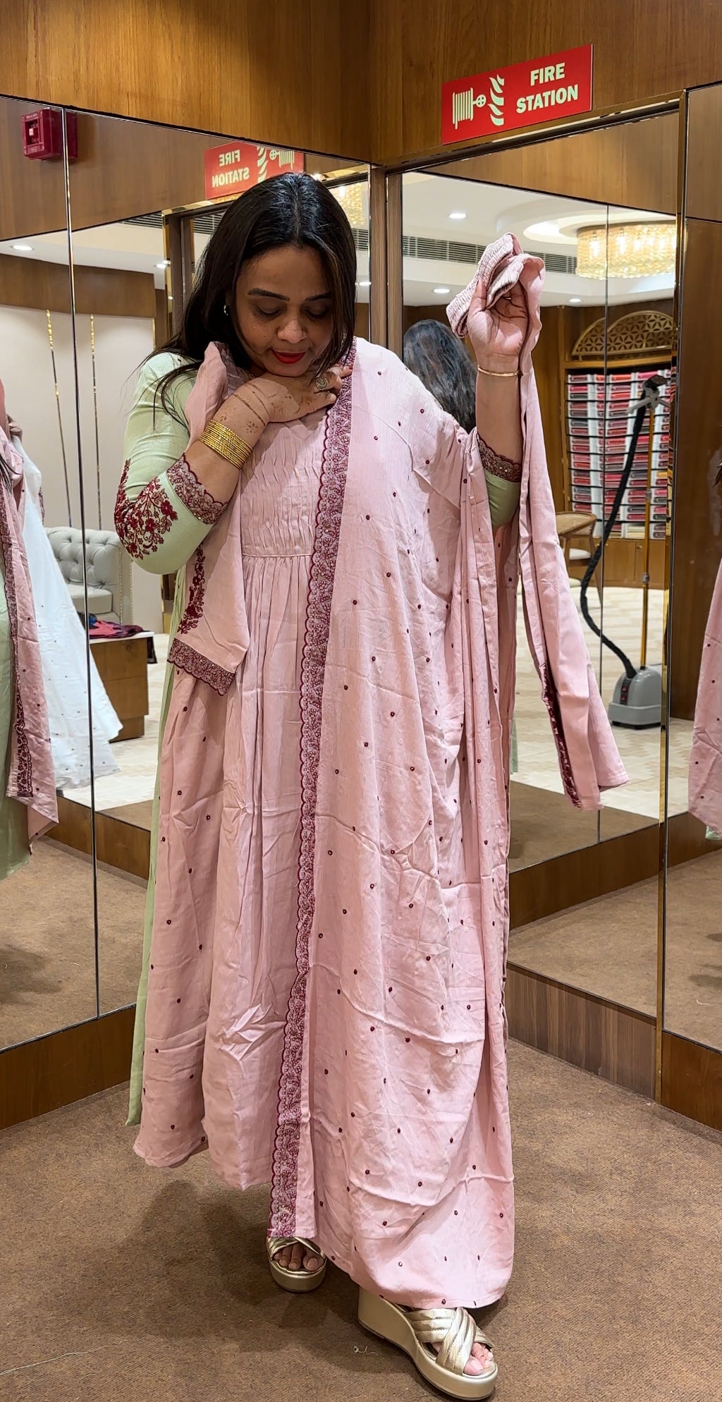 CRUSHED COTTON TOP ,BOTTOM AND DUPATTA - IHA 22230