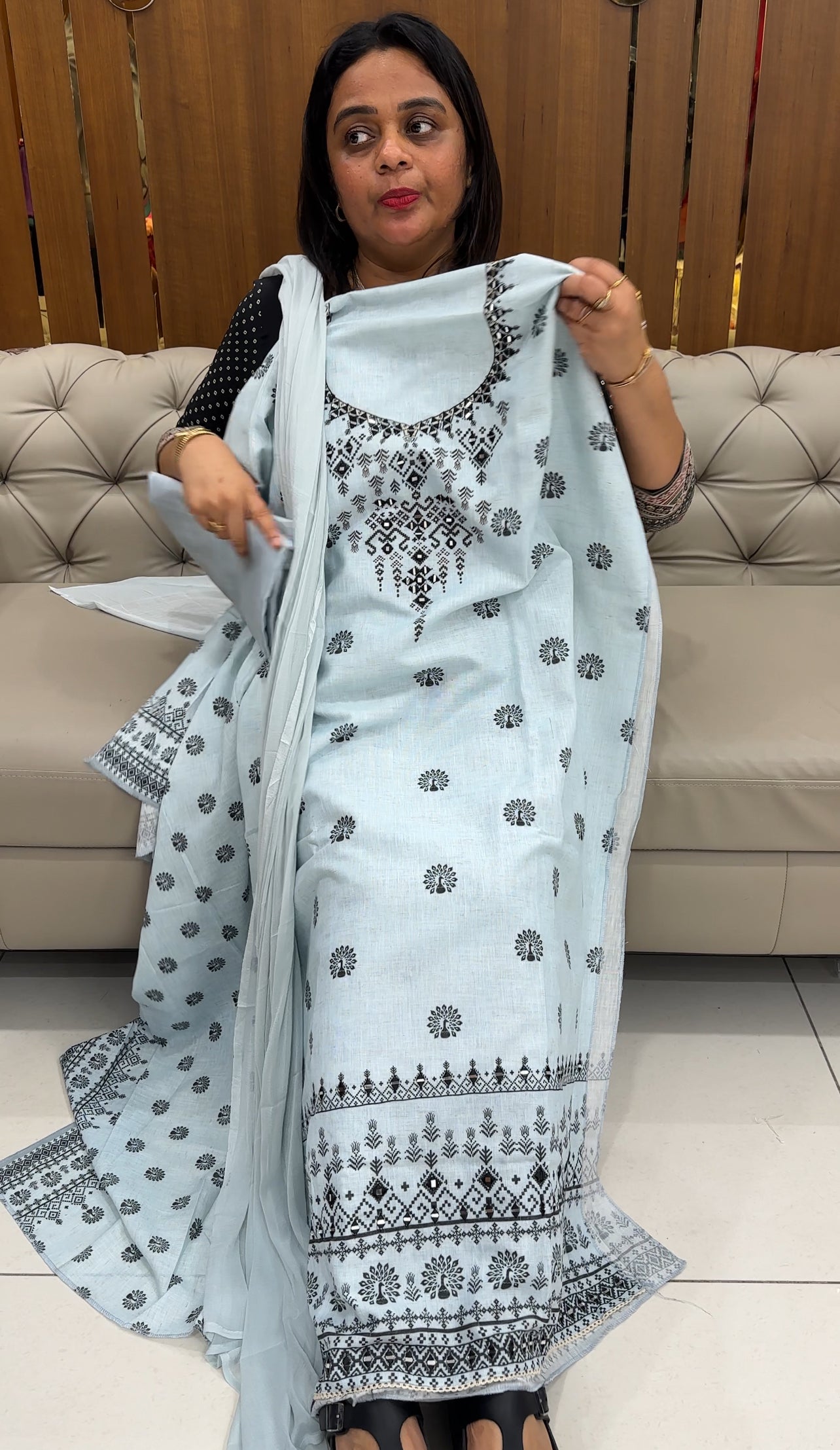 PRINTED LINEN UNSTITCHED SALWAR SUITS - IHA 25979