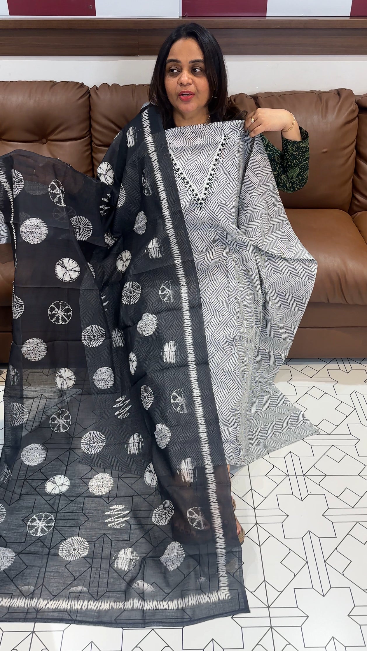PRINTED LINEN UNSTITCHED SALWAR SUITS - IHA 27346