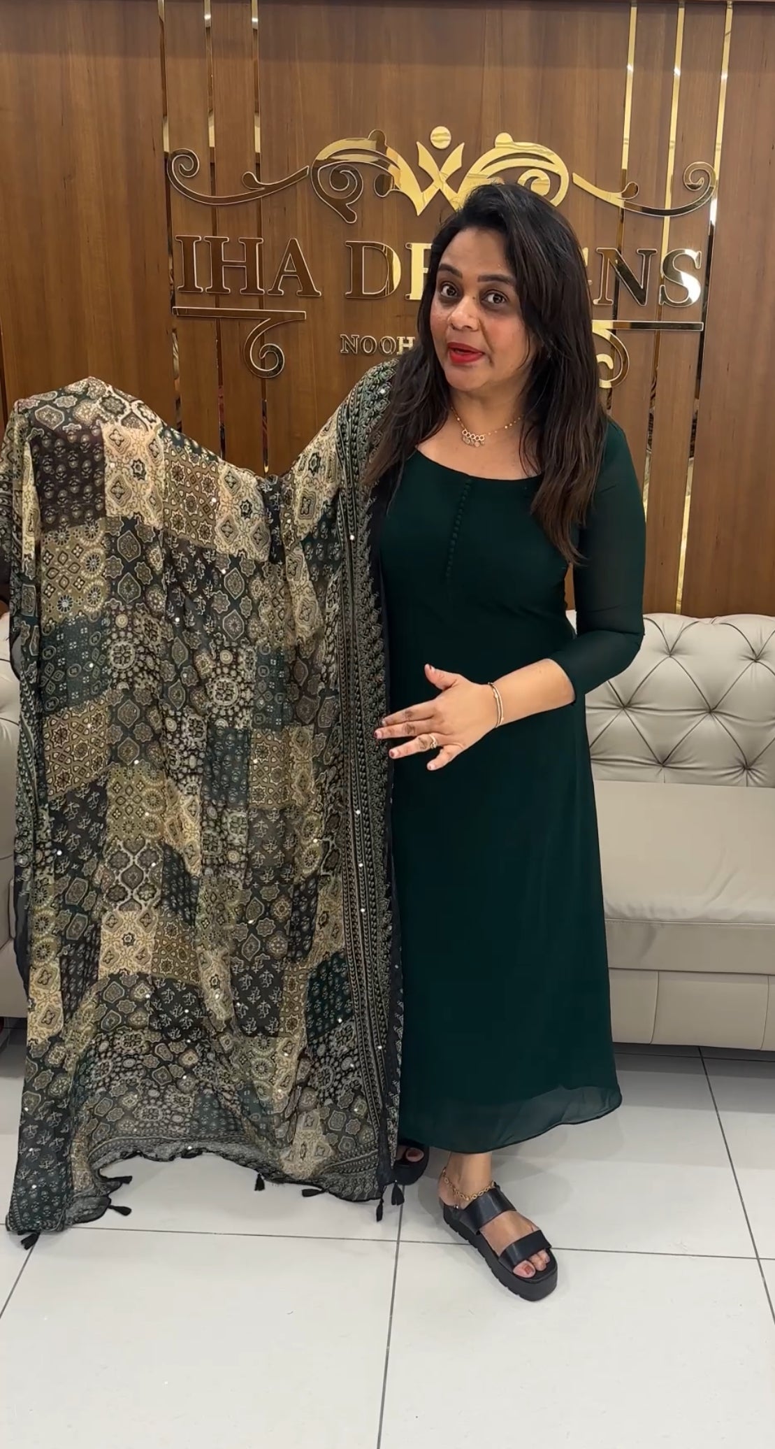 IHA'S IN-HOUSE GEORGETTE SLITTED TOP AND DUPATTA - IHA 25273