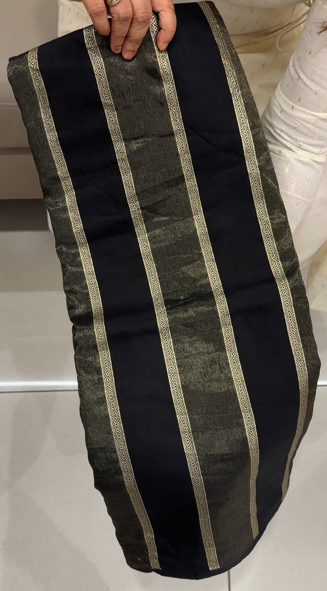 SEMI BANASI SAREES - IHA 25915