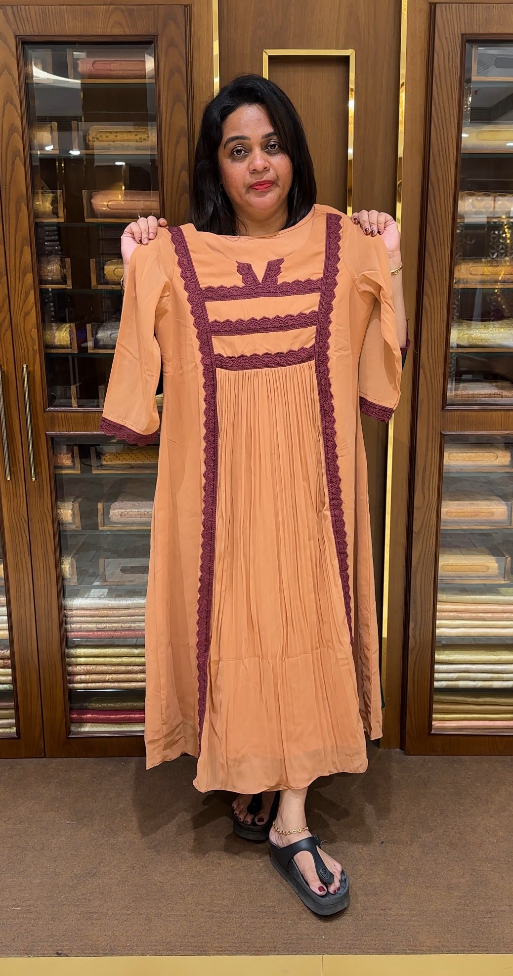 IHA'S IN-HOUSE GEORGETTE ALINE TOPS - IHA 26008