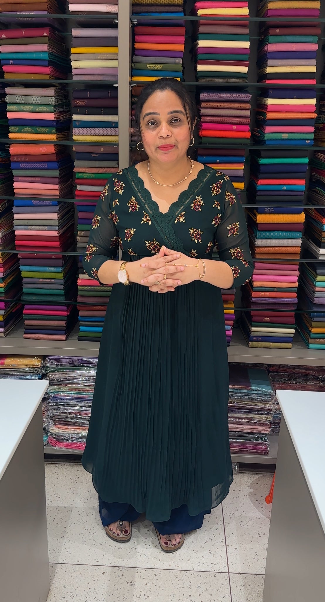 IHA'S IN-HOUSE GEORGETTE ALINE TOPS - IHA 26504