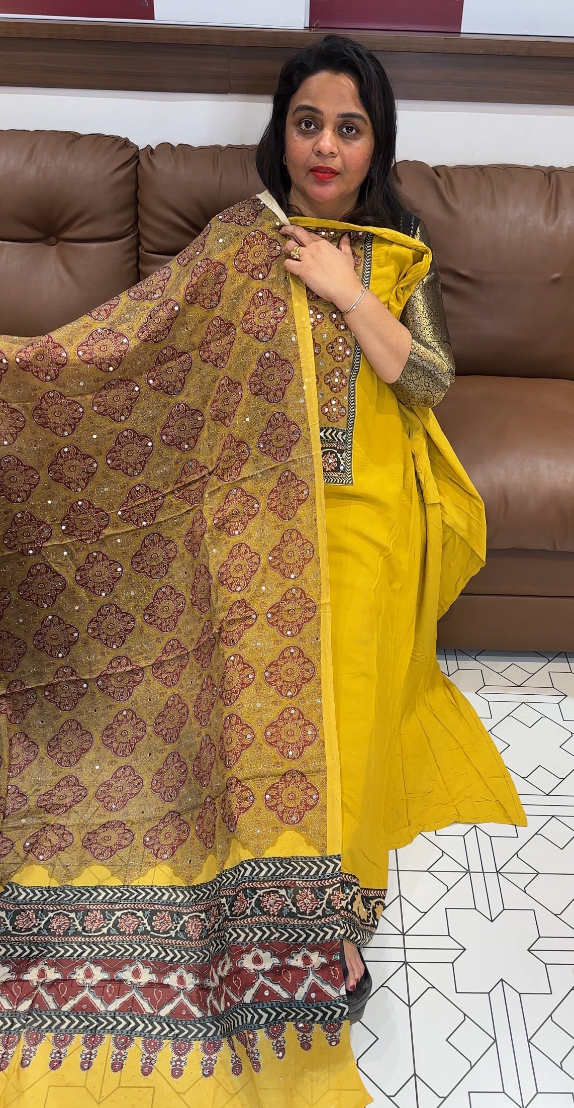 DESIGNER UNSTITCHED SALWAR SUITS - IHA 25566