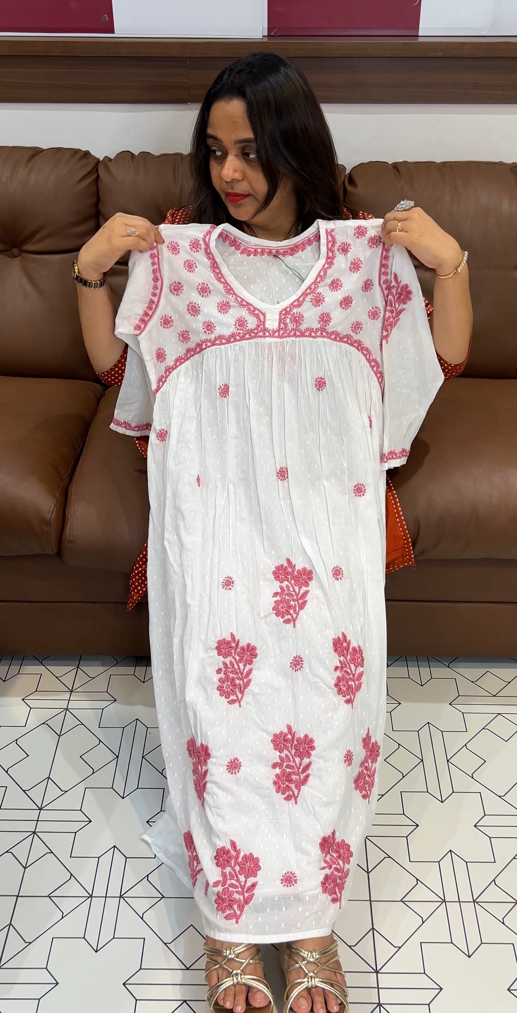 LUCKNOWI ALIYA CUT A-LINE TOPS - IHA 22773