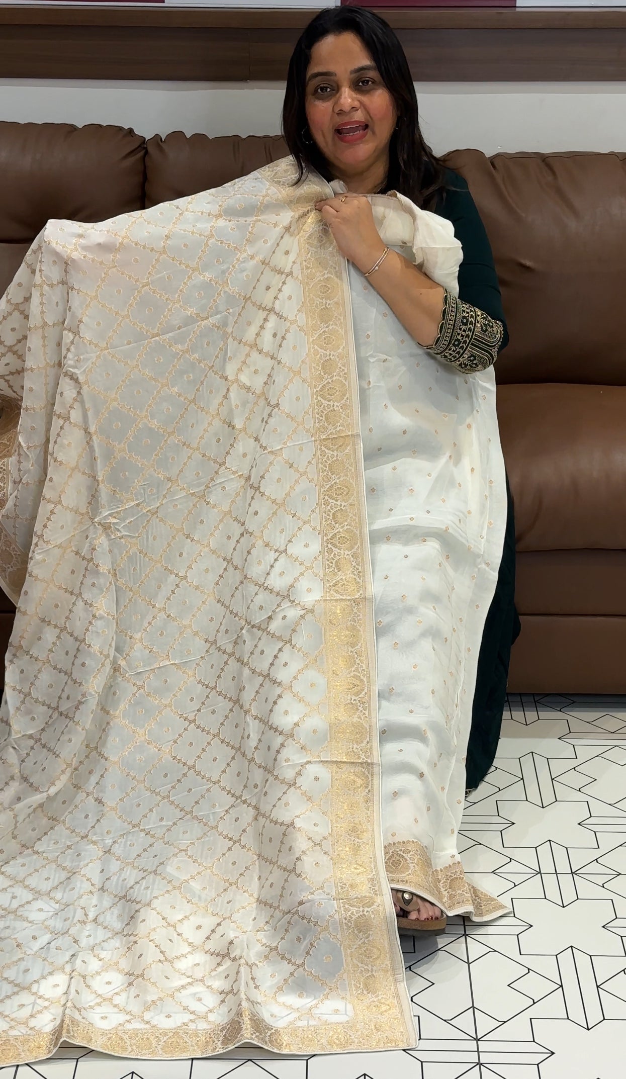 VISCOSE GEORGETTE UNSTITCHED SALWAR SUITS - IHA 27330