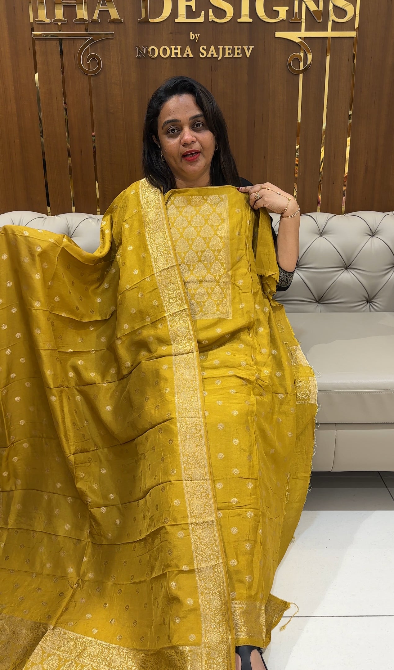 DOLA BANARASI UNSTITCHED SALWAR SUITS - IHA 24961