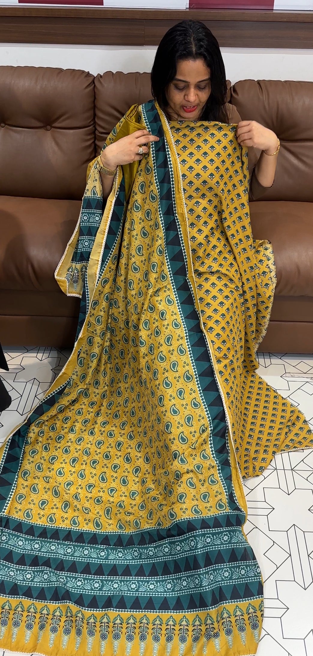 PRINTED MUSLIN UNSTITCHED SALWAR SUITS - IHA 20668