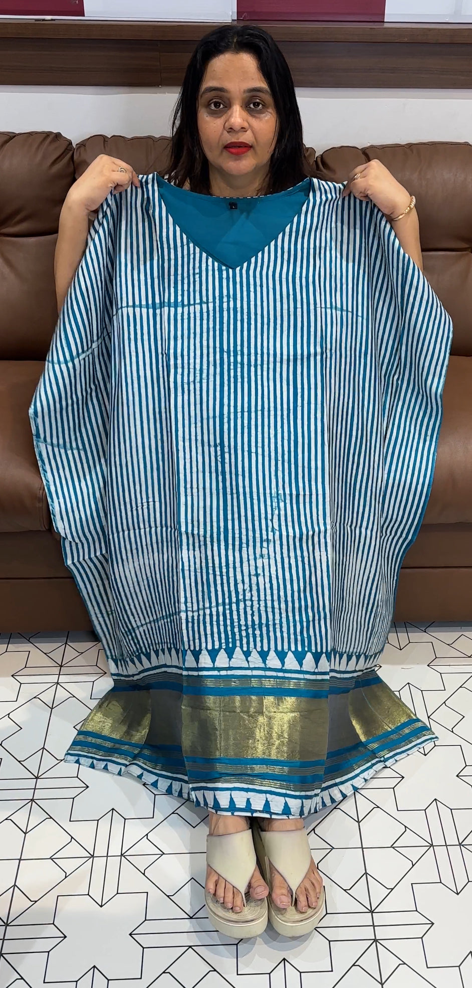 SEMI MODAL BATIK PRINTED KAFTAN TOPS - IHA 21476