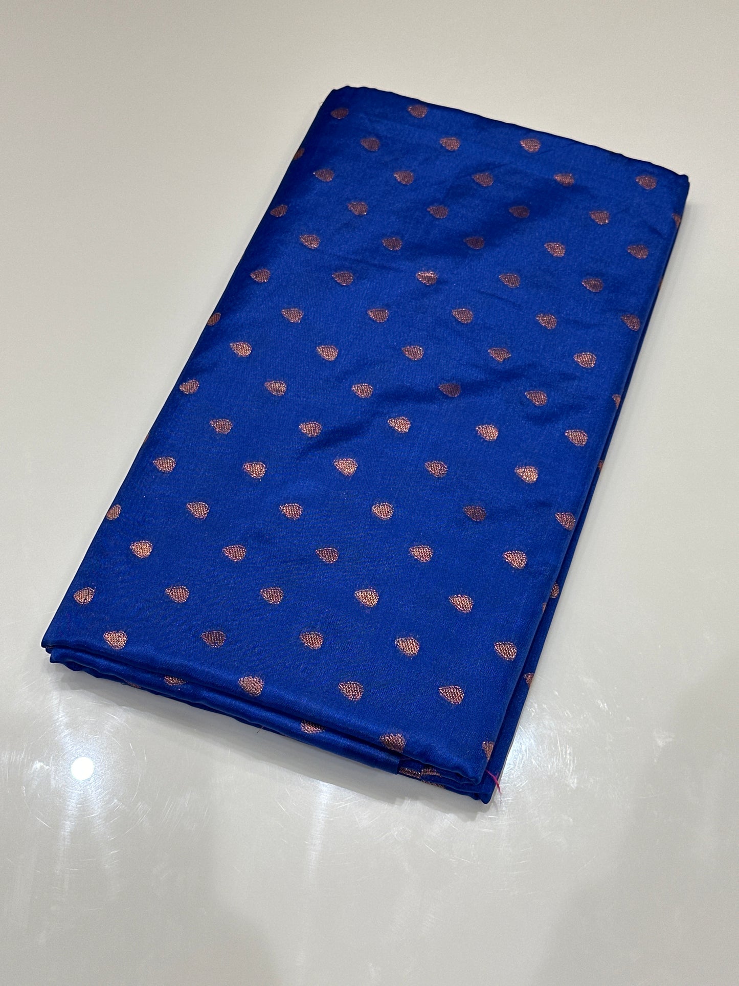 OFFER SALES SAREES - IHA 27182