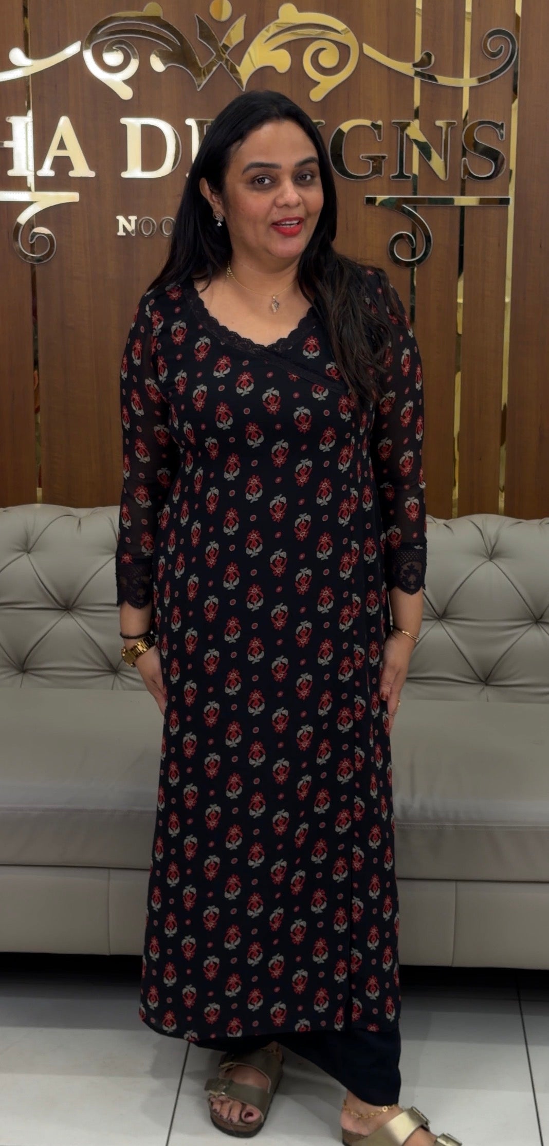 IHA'S IN-HOUSE GEORGETTE PRINTED SLITTED TOPS - IHA 32341 – Iha