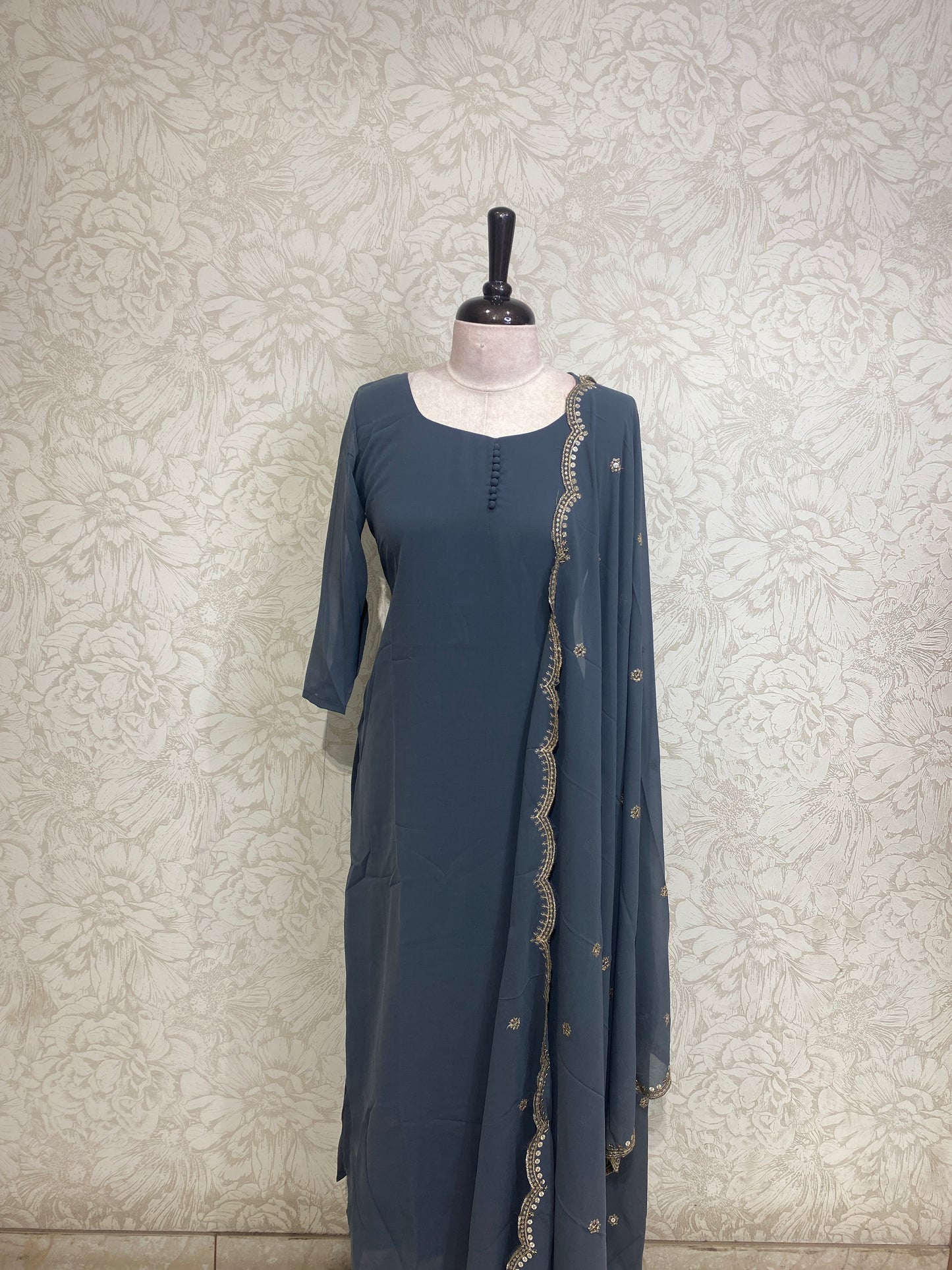 OFFER SALES TOPS COLLECTIONS - IHA 27023