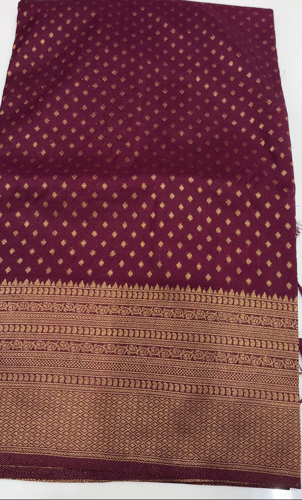 SEMI BANARASI SAREES - IHA 27402