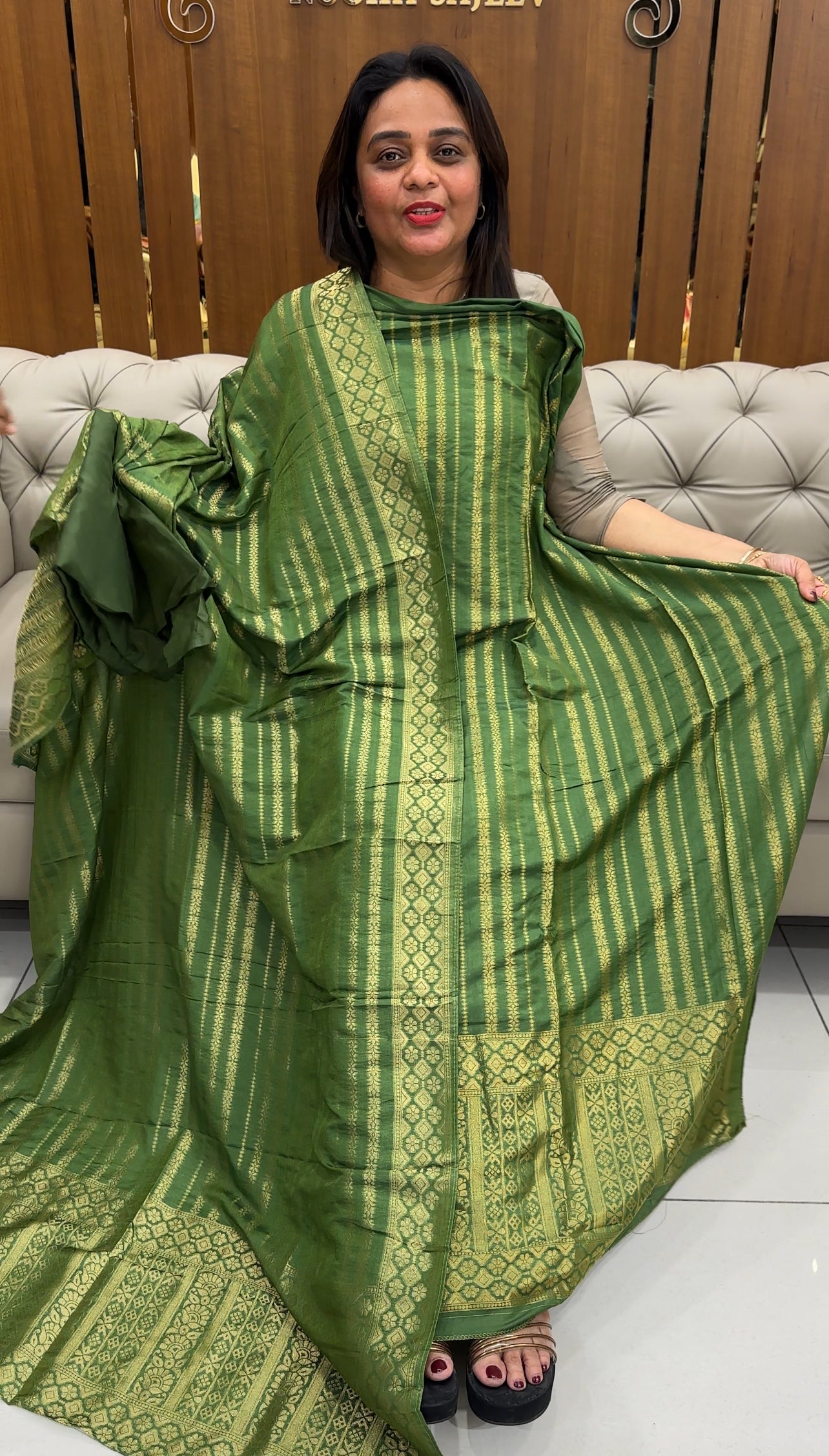 SEMI BANARASI UNSTITCHED SALWAR SUITA - IHA 25798