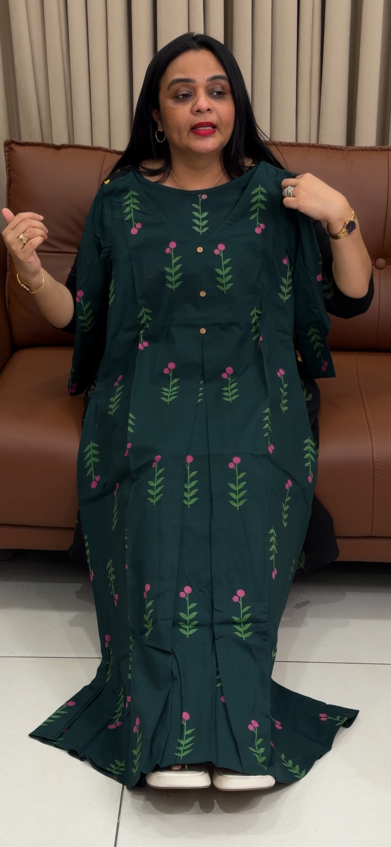 IHA'S IN-HOUSE PRINTED TOPS - IHA 34759