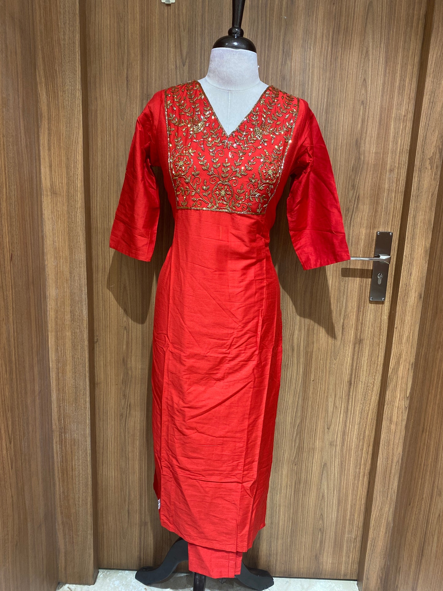 OFFER SALES TOP AND BOTTOM - IHA 27066