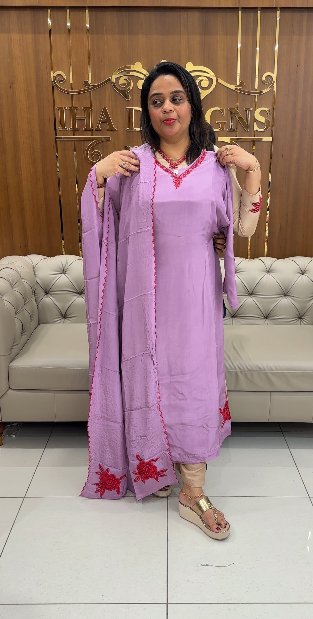 CRAPE SILK SLITTED TOP,BOTTOM AND DUPATTA - IHA 25750