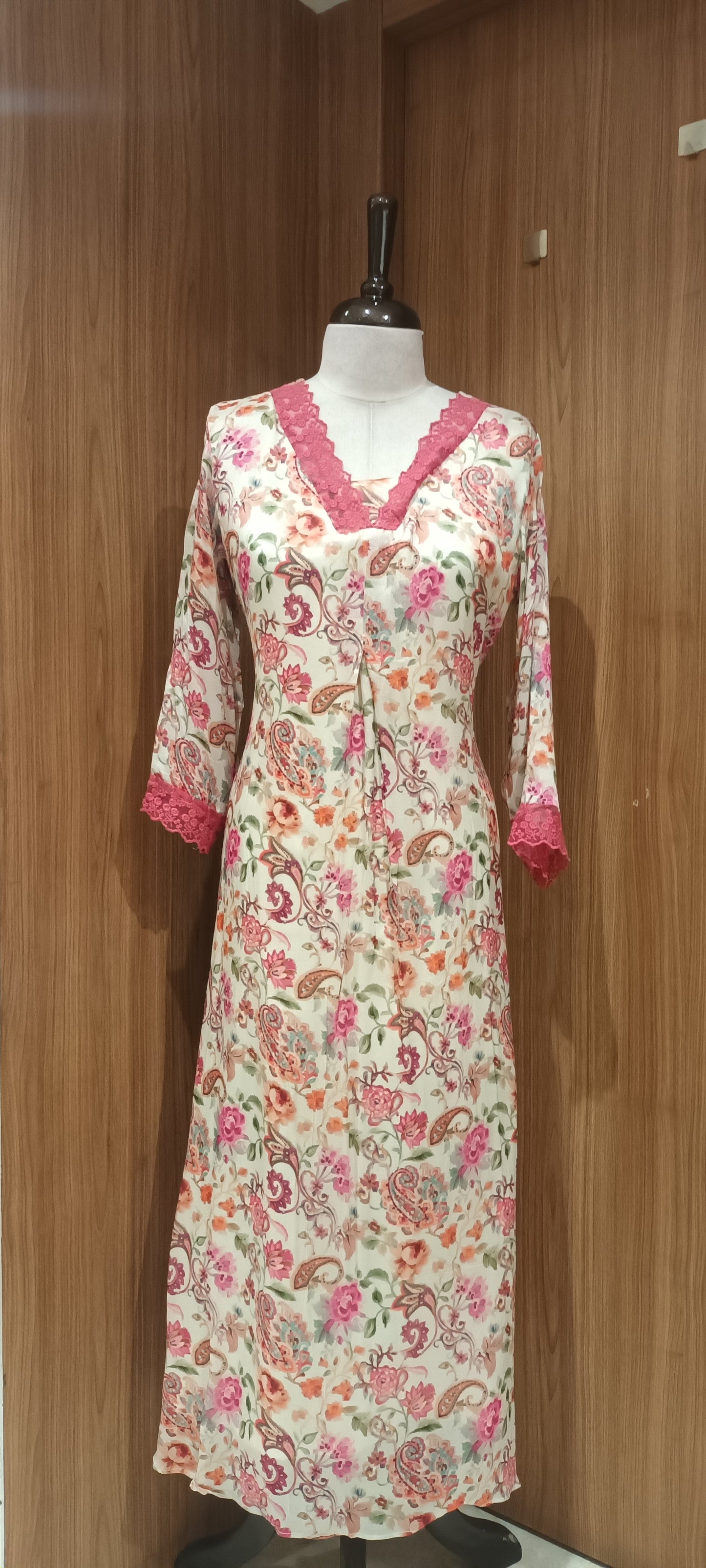 Platinum Chiffon Readymade Kurtis – Iha Alappuzha Collection – IHA 27116