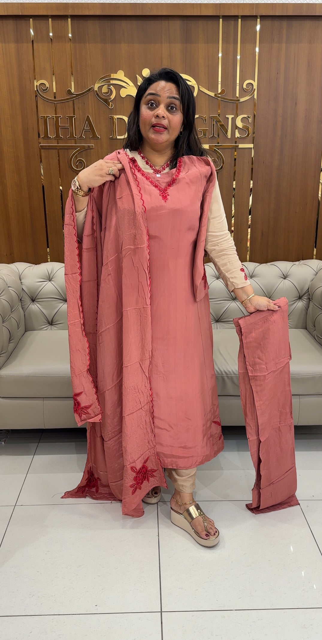 CRAPE SILK SLITTED TOP,BOTTOM AND DUPATTA - IHA 25750