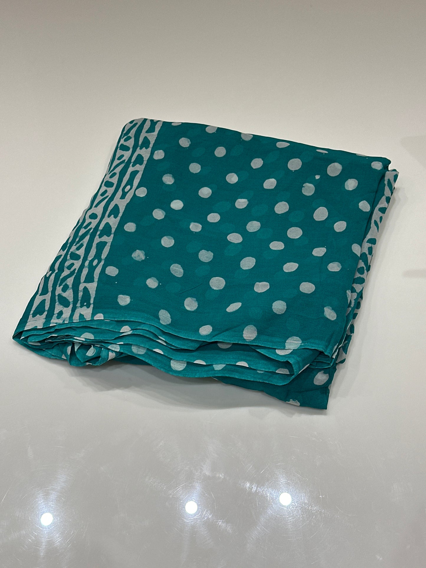OFFER SALES SAREES - IHA 27182