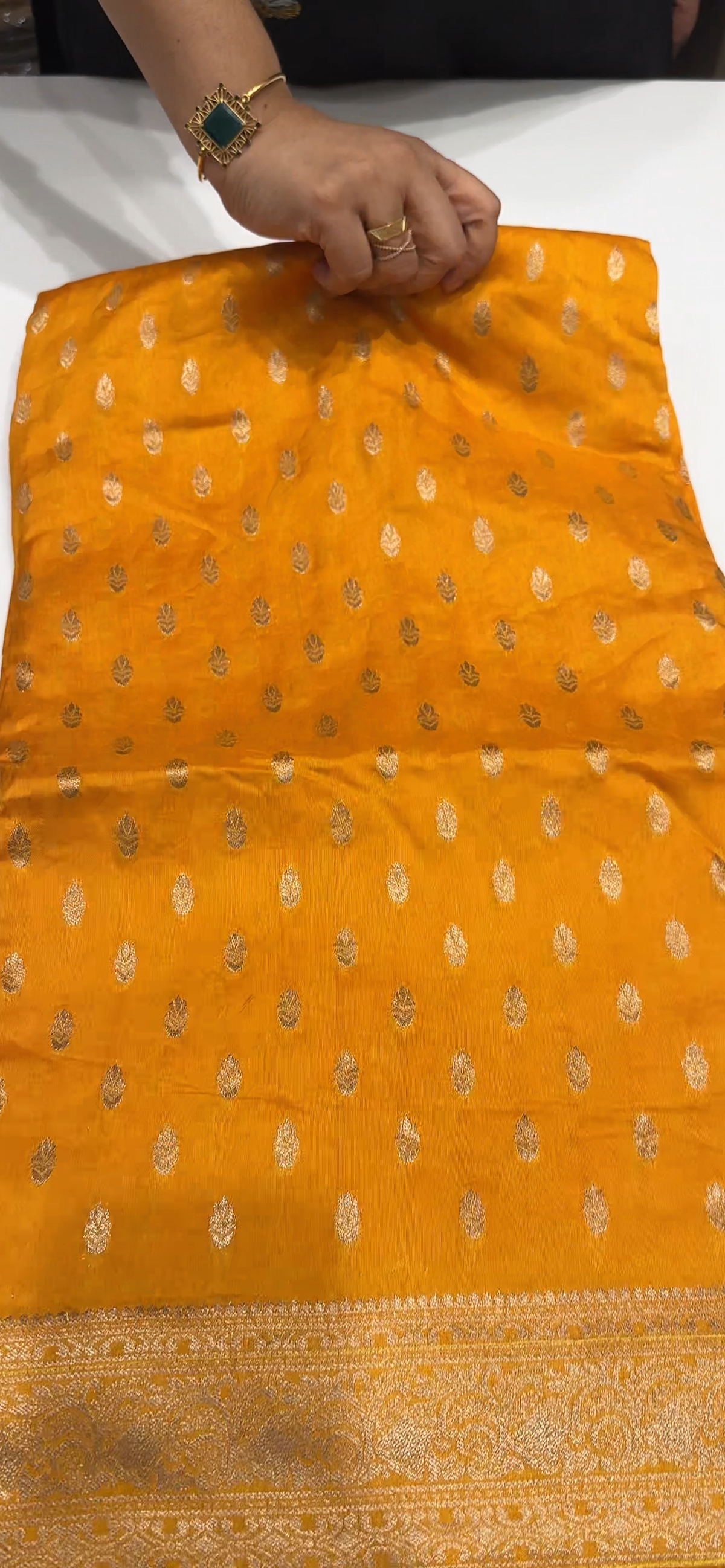 SILK BANARASI SAREES - IHA 35498