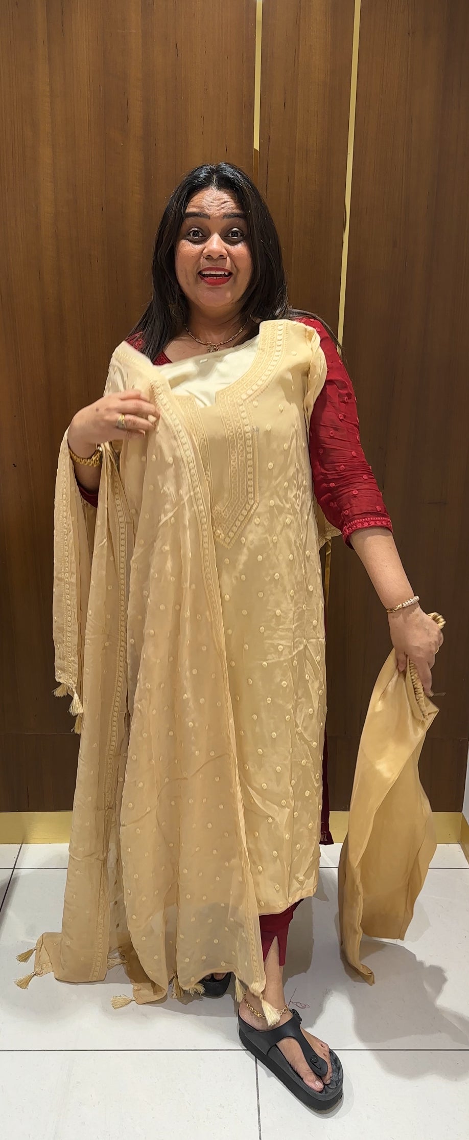 LUCKNOWI CHIKAMKARI TOP,BOTTOM AND DUPATTA - IHA 22779