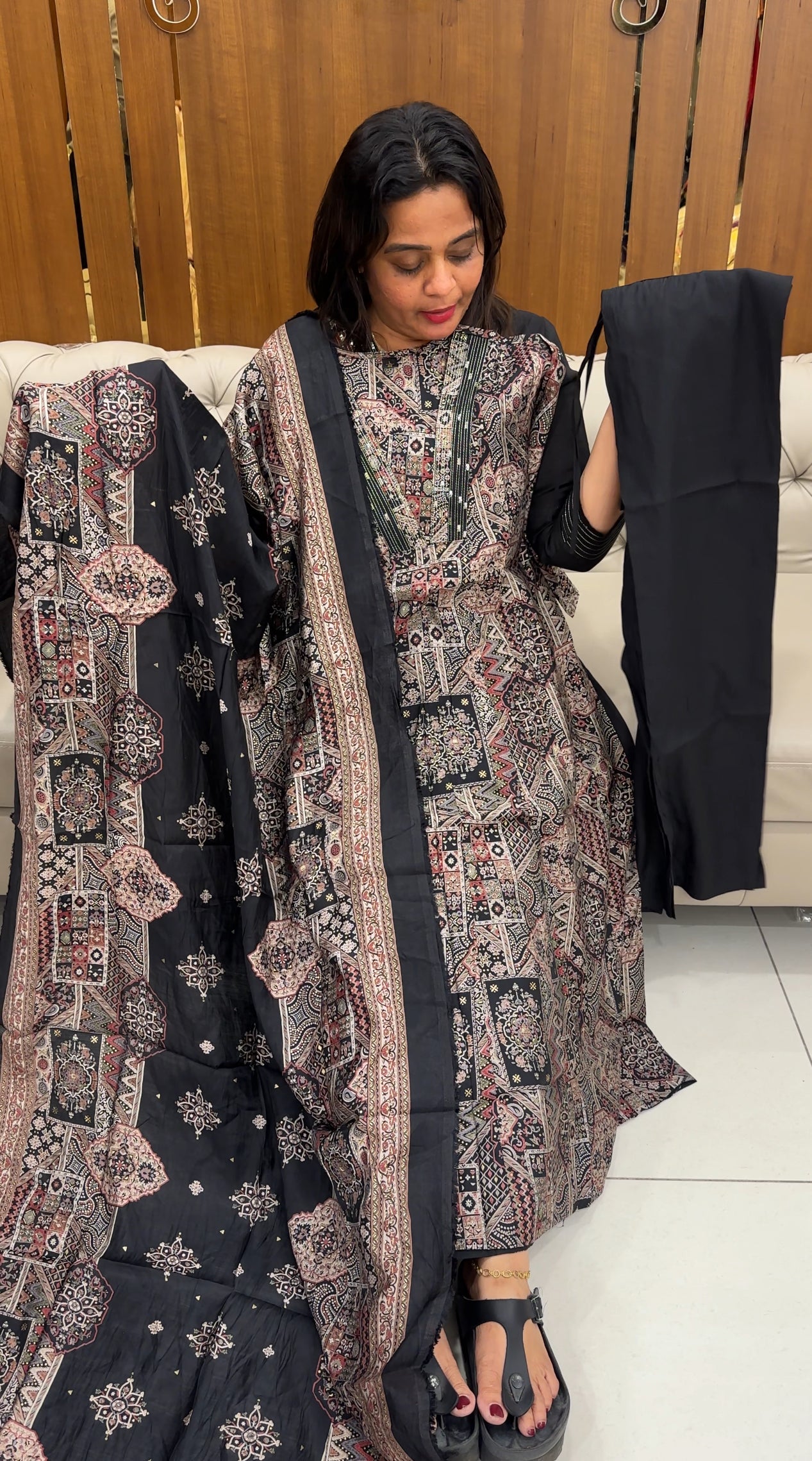 MODAL CHANDERI ANARKALI TOP,BOTTOM AND DUPATTA - IHA 25972