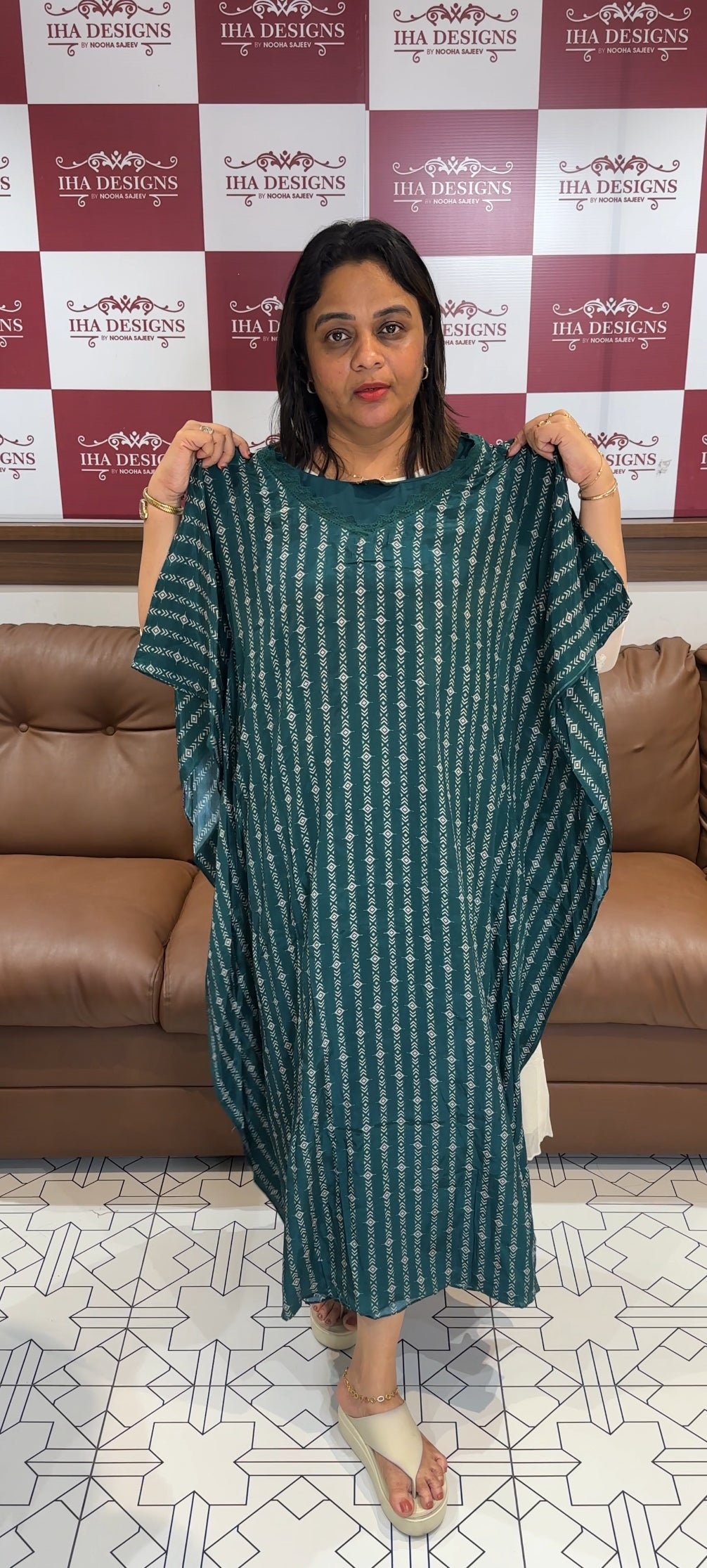 PRINTED CRAPE KAFTAN TOPS - IHA 24752