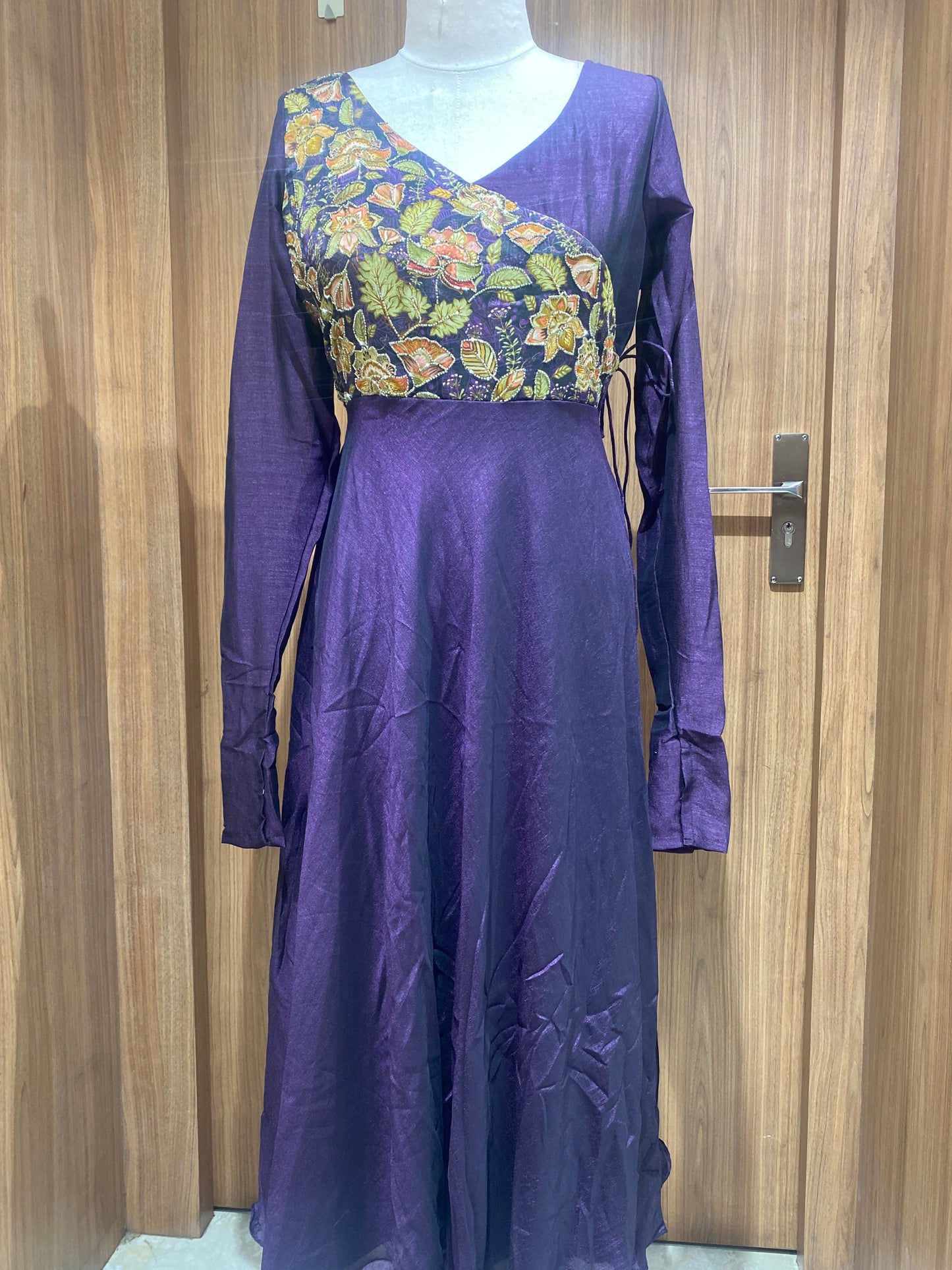OFFER SALES TOPS COLLECTIONS - IHA 27006