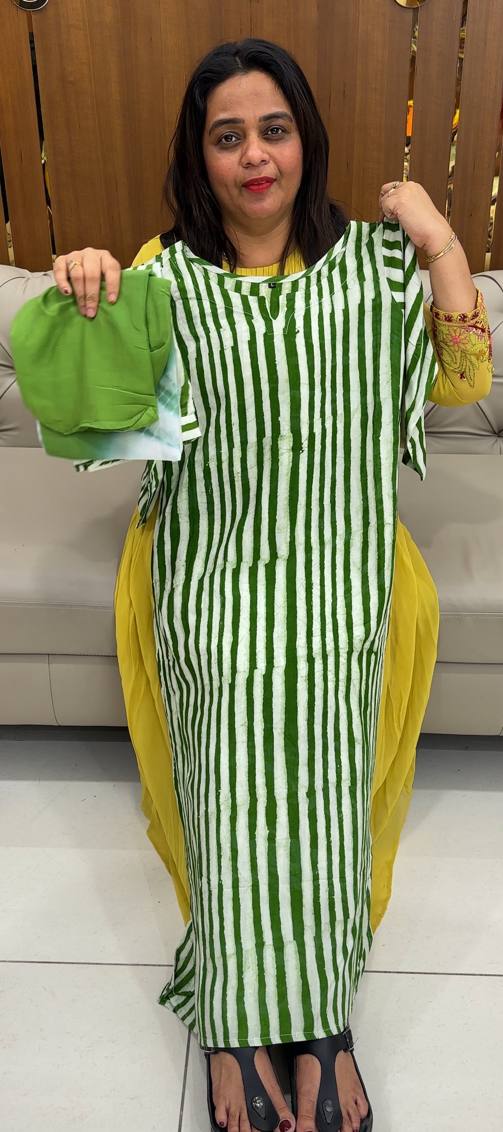 BATIK PRINTED TOP AND BOTTOM - IHA 26040